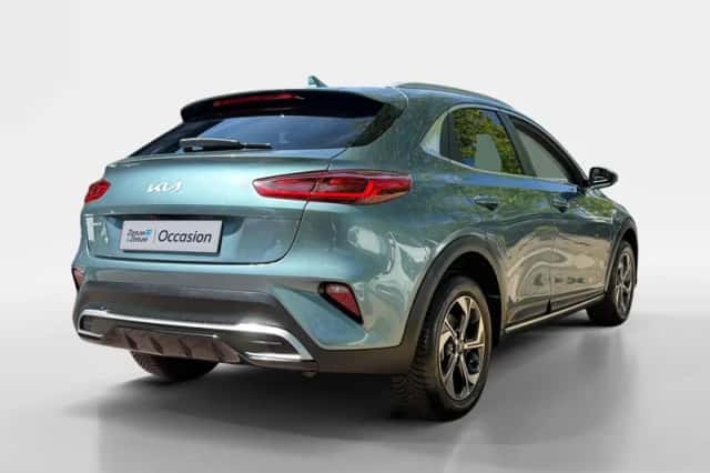 Kia XCeed (2024) thumbnail 3