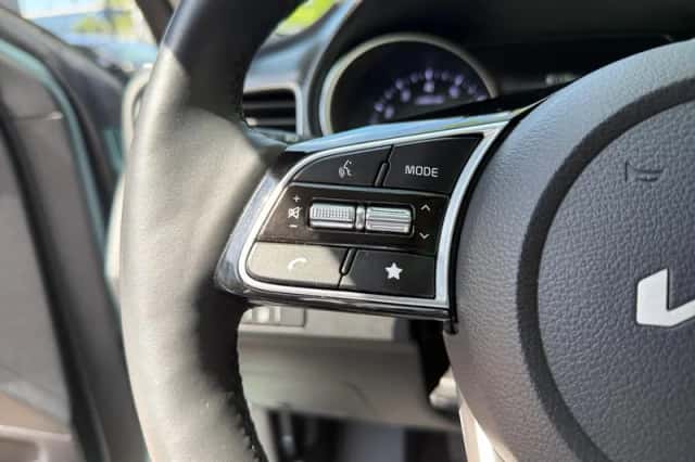 Kia XCeed (2024) thumbnail 21