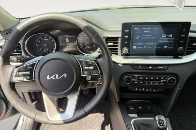 Kia XCeed (2024) thumbnail 24