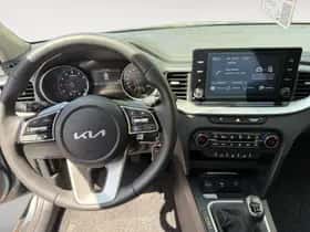 Kia XCeed (2024) thumbnail 24