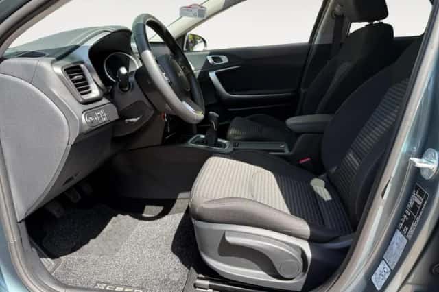 Kia XCeed (2024) thumbnail 10