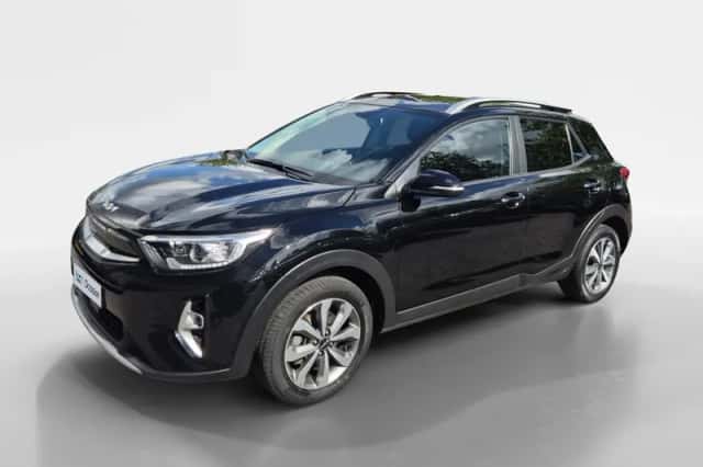 Kia Stonic (2022) thumbnail 2