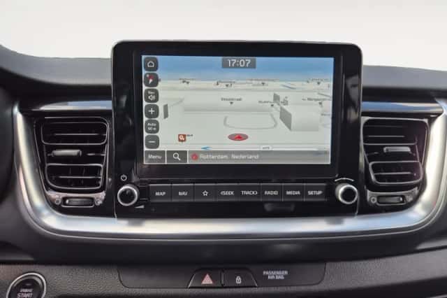 Kia Stonic (2022) thumbnail 17