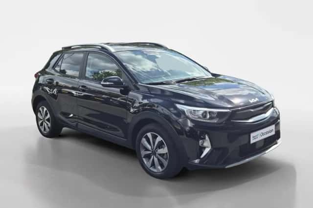 Kia Stonic (2022) thumbnail 4
