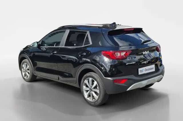 Kia Stonic (2022) thumbnail 8