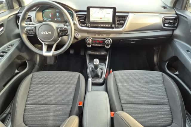 Kia Stonic (2025) thumbnail 16