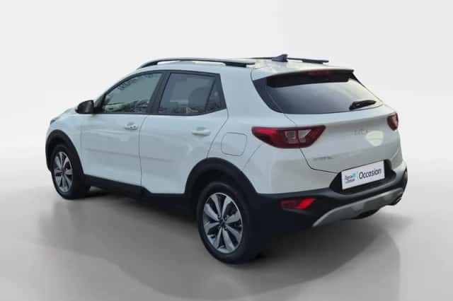 Kia Stonic (2025) thumbnail 8