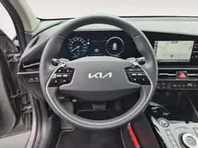 Kia Niro (2023) thumbnail 13