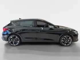 CUPRA Leon (2025) thumbnail 5