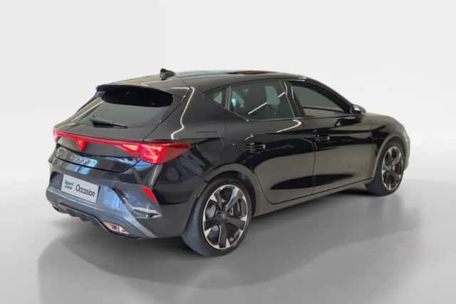 CUPRA Leon (2025) thumbnail 6