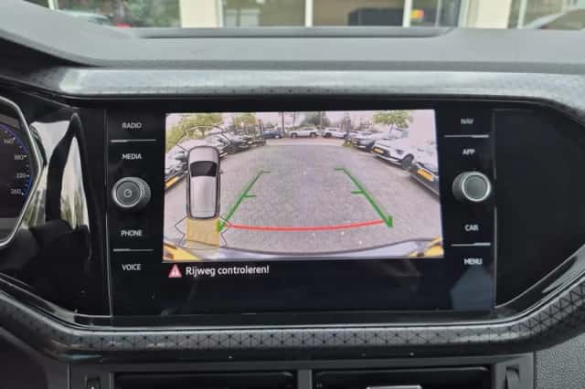 Volkswagen T-Cross (2022) thumbnail 18