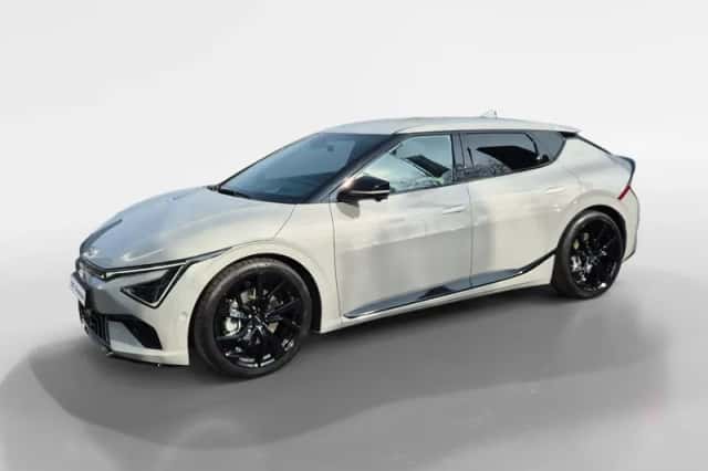 Kia EV6 (2026) thumbnail 2