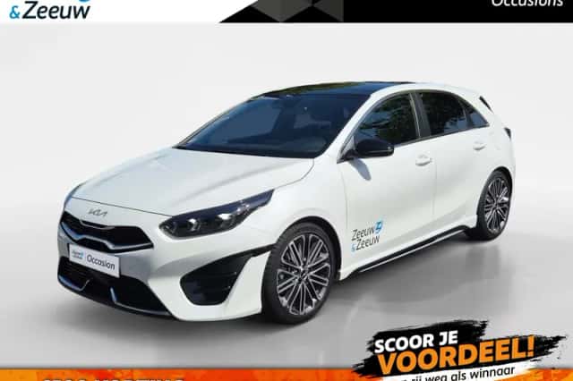 Kia Ceed (2025) thumbnail 1