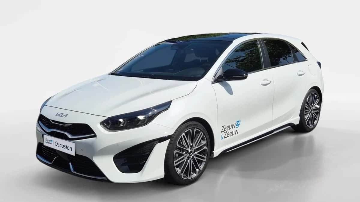 Kia Ceed (2025) — foto 1