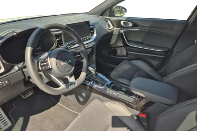 Kia Ceed (2025) thumbnail 12