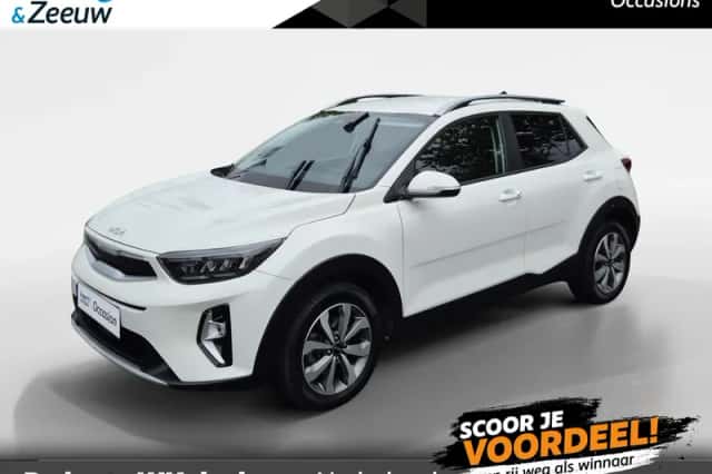 Kia Stonic (2023) thumbnail 1