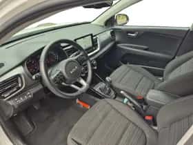 Kia Stonic (2023) thumbnail 11