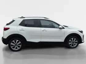 Kia Stonic (2023) thumbnail 5