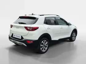 Kia Stonic (2023) thumbnail 6