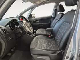 Kia Venga (2016) thumbnail 11