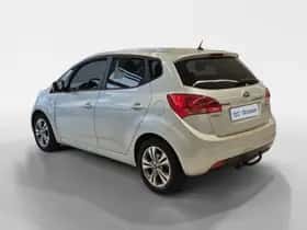 Kia Venga (2016) thumbnail 8
