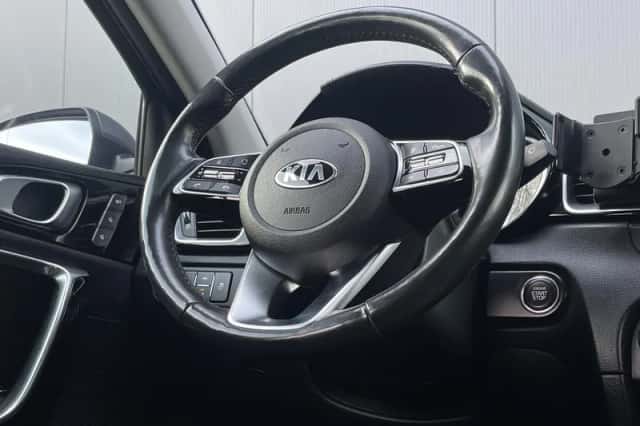 Kia Ceed (2018) thumbnail 19