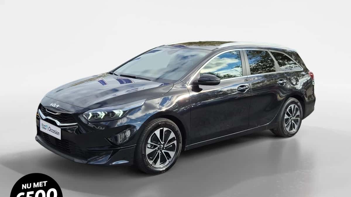 Kia Ceed Sportswagon (2025) — foto 1