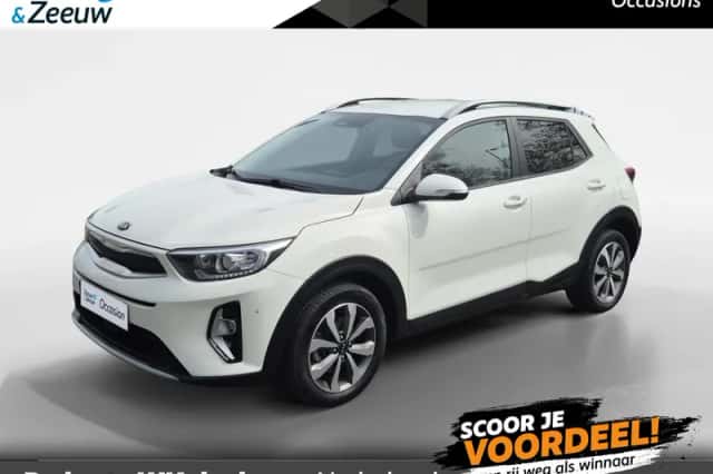 Kia Stonic (2021) thumbnail 1