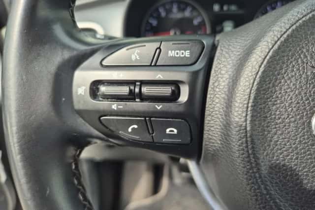 Kia Stonic (2021) thumbnail 13