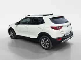 Kia Stonic (2021) thumbnail 8