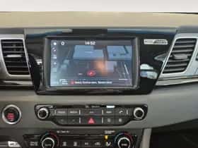 Kia Niro (2017) thumbnail 20