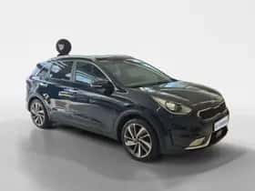Kia Niro (2017) thumbnail 4