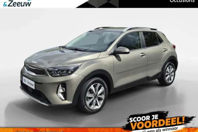 Kia Stonic (2023) thumbnail 1