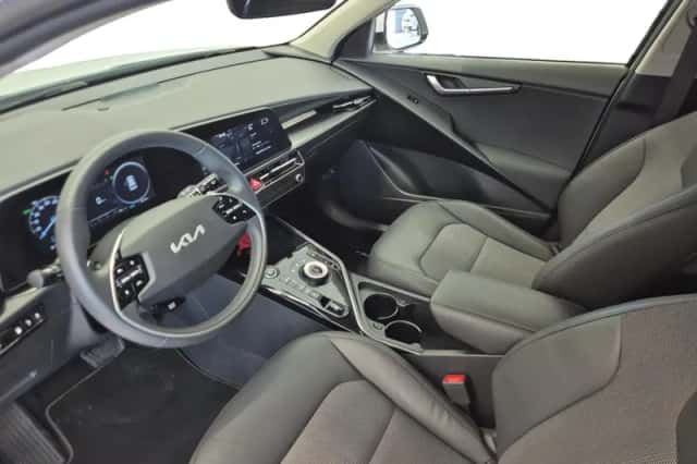 Kia Niro (2022) thumbnail 11