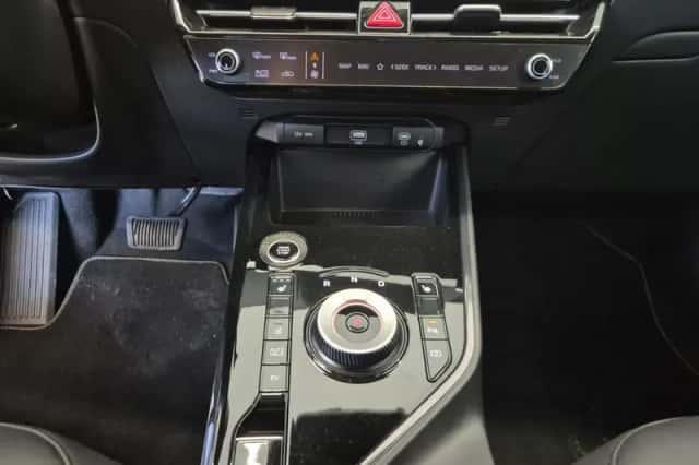 Kia Niro (2022) thumbnail 18