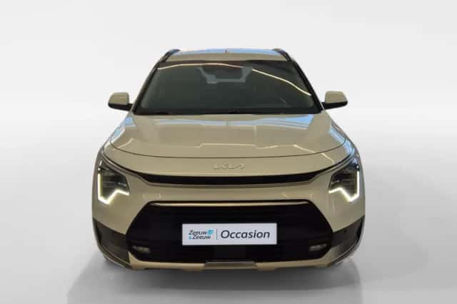 Kia Niro (2022) thumbnail 3