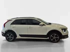 Kia Niro (2022) thumbnail 5