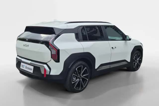 Kia EV3 (2025) thumbnail 6