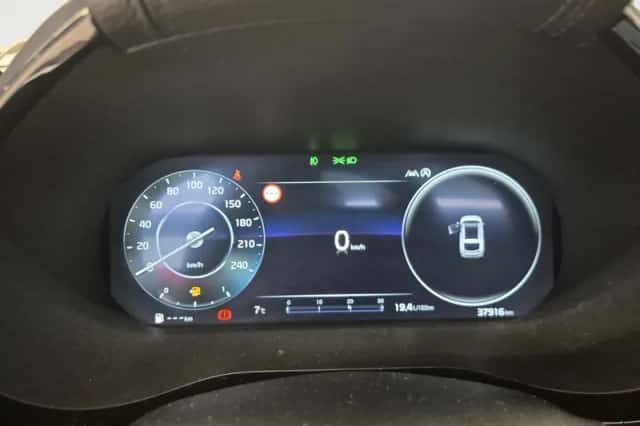 Kia Proceed (2023) thumbnail 16