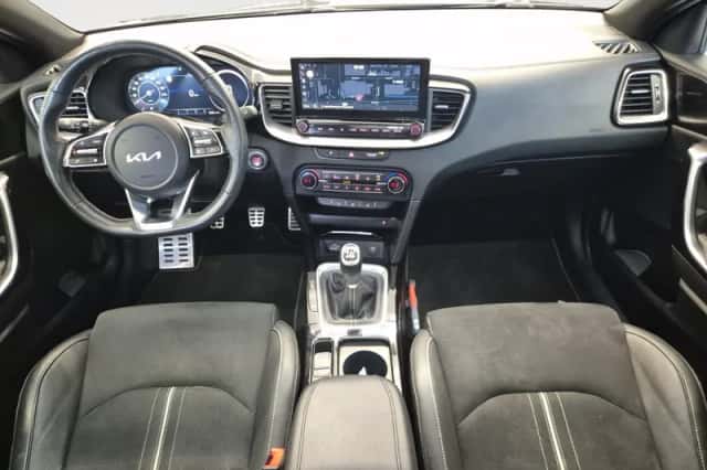 Kia Proceed (2023) thumbnail 17