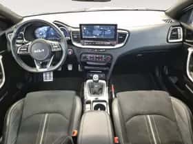 Kia Proceed (2023) thumbnail 17