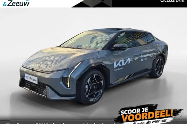 Kia EV4 (2025) thumbnail 1