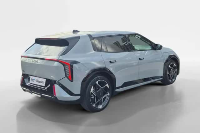 Kia EV4 (2026) thumbnail 6
