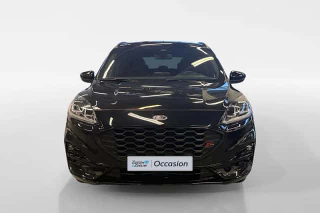 Ford Kuga (2022) thumbnail 3