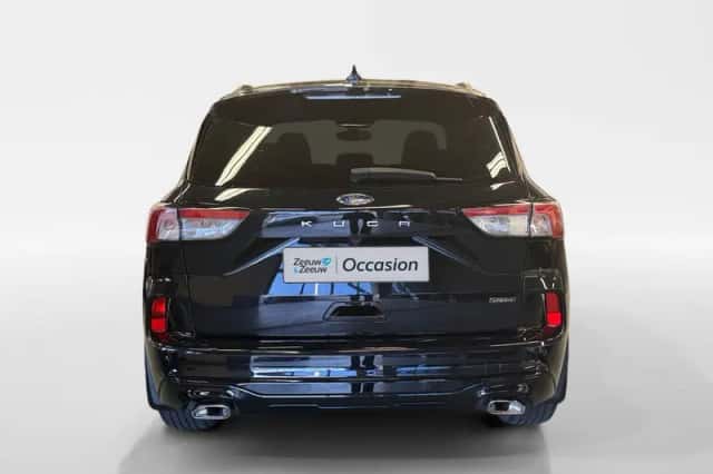 Ford Kuga (2022) thumbnail 7