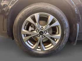 Ford Kuga (2022) thumbnail 9