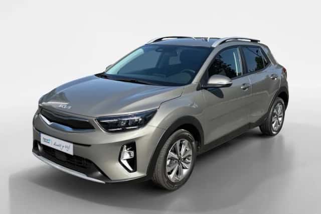 Kia Stonic (2023) thumbnail 2
