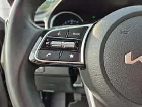 Kia Ceed Sportswagon (2024) thumbnail 13