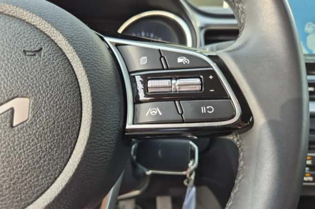 Kia Ceed Sportswagon (2024) thumbnail 14