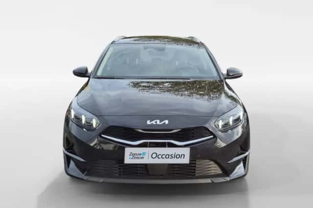 Kia Ceed Sportswagon (2024) thumbnail 3